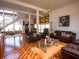 5 Habitación Casa en venta en San Martín, Tarapoto, San Martín, San Martín