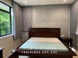 4 Phòng ngủ Nhà mặt tiền for rent in Phú Hữu, Quận 9, Phú Hữu