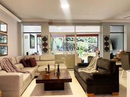 3 Bedroom Villa for sale in Bare Foot Park (Parque de los Pies Descalzos), Medellin, Medellin