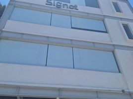 105 m² Office for rent in Mexiko, El Marques, Queretaro, Mexiko