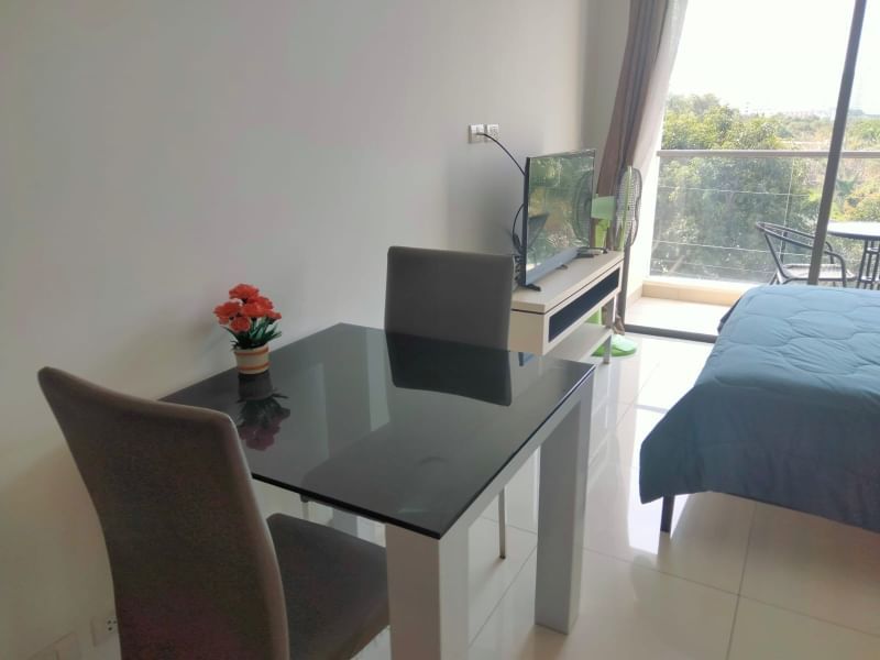 Apartment For Rent At Laguna Beach Resort 2