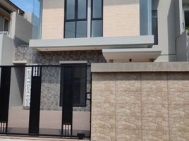 5 Bedroom House for sale in Sukomanunggal, Surabaya, Sukomanunggal