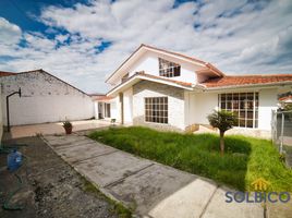 3 Bedroom Villa for sale in Casa del Sombrero Alberto Pulla Crafts Market, Cuenca, Cuenca, Cuenca