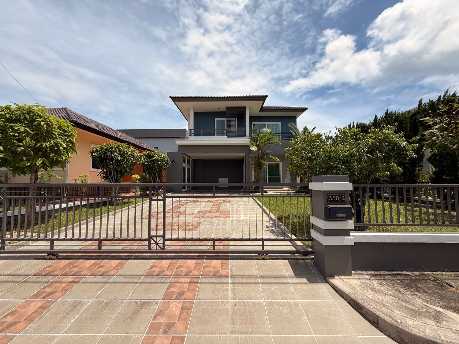 4 Bedroom House For Rent In San Phisuea, Chiang Mai