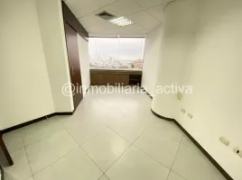 54 m² Office for rent in Ecuador, Guayaquil, Guayaquil, Guayas, Ecuador