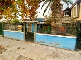 4 Bedroom House for sale in Cerro San Cristobal, Santiago, Santiago, Santiago