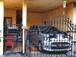 Maison 3 chambre à vendre à Wiyung, East Jawa, Wiyung