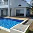 4 Bedroom House for sale in Ricaurte Cundinamarca, Ricaurte