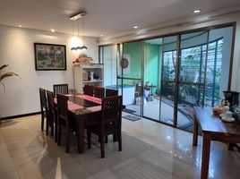 6 Bedroom House for sale in Paranaque City, Southern District, Paranaque City