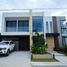 5 Bedroom House for sale at Lakewood Executive, Los Baños