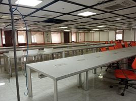 670 SqM Office for rent in Manila International Airport LRT-1, Pasay City, Makati City