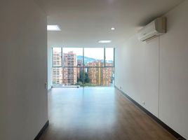 38 m² Office for rent in Centro Comercial Unicentro Medellin, Medellín, Medellín