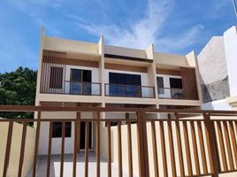 4 Bedroom Villa for sale in Las Pinas City, Southern District, Las Pinas City