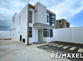 4 Bedroom House for sale in Manta, Manabi, Manta, Manta