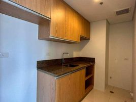  Apartment for sale in Uptown Mall - Uptown Bonifacio, Makati City, Makati City