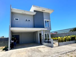 4 Bedroom House for sale in Cebu, Central Visayas, Lapu-Lapu City, Cebu