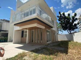 4 Bedroom House for sale in Taguig City, Metro Manila, Taguig City