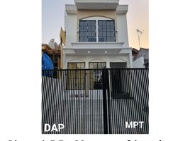 3 Kamar Rumah for sale in Sukomanunggal, Surabaya, Sukomanunggal