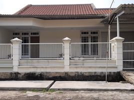 4 Kamar Rumah for sale in Gayungan, Surabaya, Gayungan