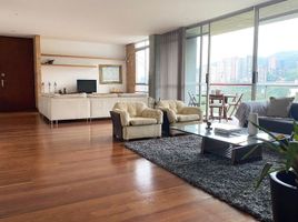 4 Habitación Apartamento en venta en Centro Comercial Unicentro Medellin, Medellín, Medellín