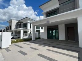 5 Bedroom House for sale in Labu, Sepang, Labu