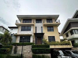 4 Bedroom House for sale in Manila International Airport LRT-1, Pasay City, Taguig City