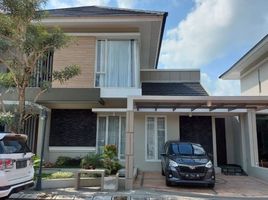 4 Bedroom Villa for sale in Yogyakarta, Ngaglik, Sleman, Yogyakarta