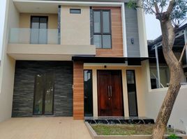 5 Habitación Villa en venta en Lakarsantri, East Jawa, Lakarsantri