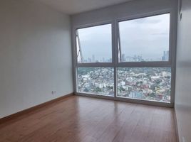  Apartment for sale in Uptown Mall - Uptown Bonifacio, Makati City, Makati City