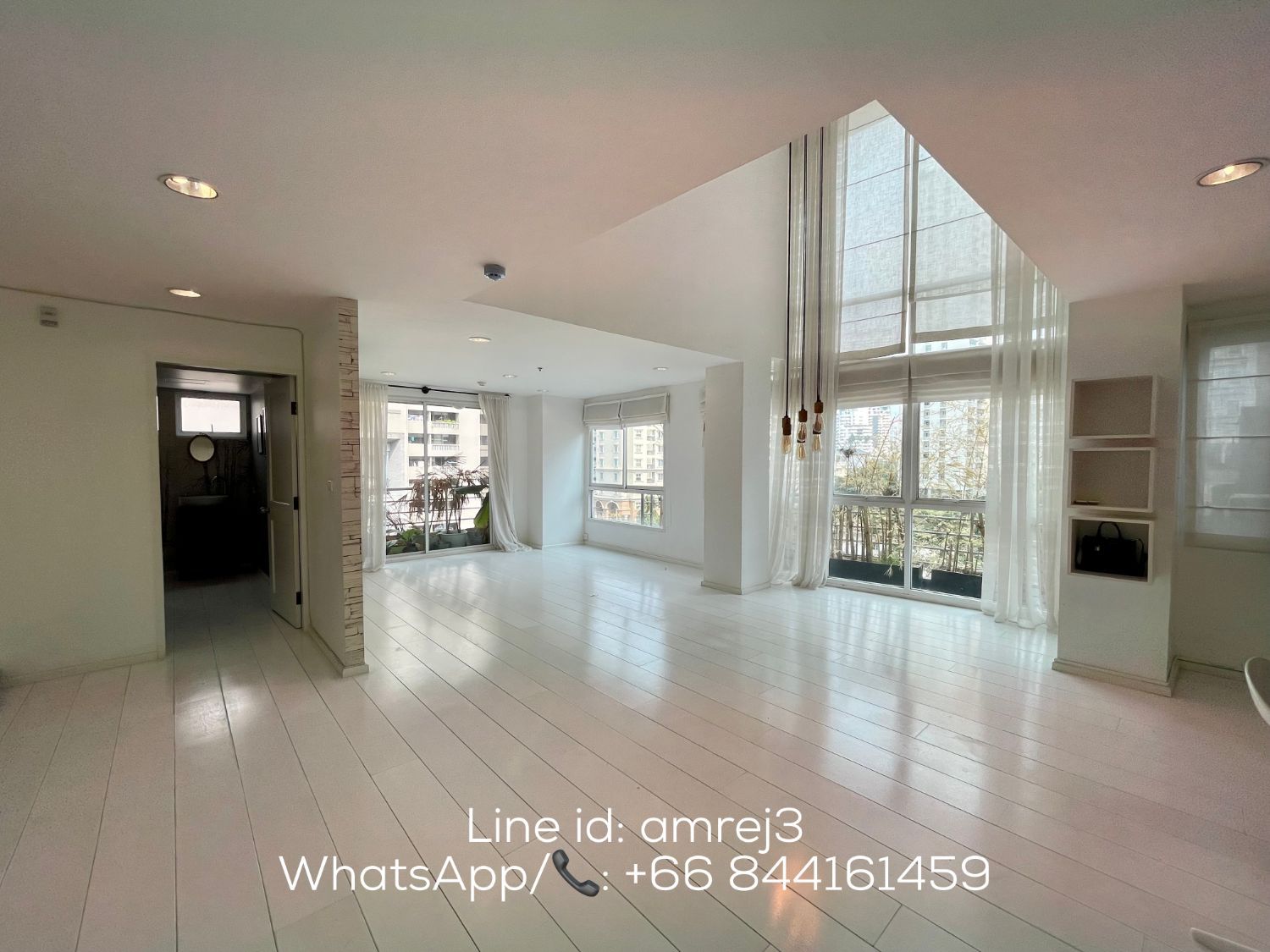 3 Bedrooms Condo for sale In Serene Place Sukhumvit 24 Khlong Tan Bangkok