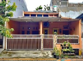 4 Habitación Villa en venta en Rungkut, East Jawa, Rungkut