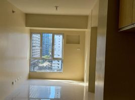 1 Bedroom Apartment for sale in Uptown Mall - Uptown Bonifacio, Makati City, Makati City