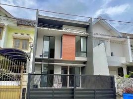 5 Bedroom Villa for sale in Mulyorejo, Surabaya, Mulyorejo