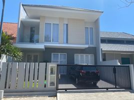 4 Kamar Vila for sale in Lakarsantri, East Jawa, Lakarsantri, Surabaya, East Jawa, Indonesia