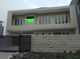 4 Habitación Villa en venta en Lakarsantri, East Jawa, Lakarsantri