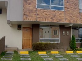 3 Bedroom House for sale in Conocoto, Pichincha, Conocoto