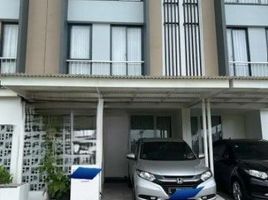 3 Bedroom House for sale in Lakarsantri, Surabaya, Lakarsantri