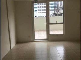 Studio Condo for rent at Pioneer Woodlands, Mandaluyong City, Eastern District