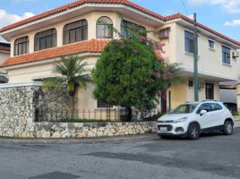 5 Habitación Casa en venta en Aeropuerto Internacional José Joaquín De Olmedo, Guayaquil, Guayaquil