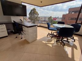 130 m² Office for rent in Mina De Sal De Nemocón, Bogotá, Bogotá