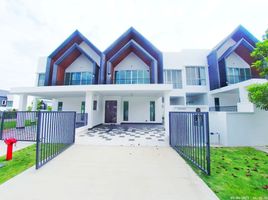 4 Bedroom House for sale in Seremban, Negeri Sembilan, Setul, Seremban