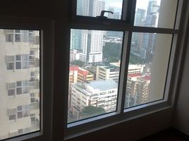 1 Bedroom Condo for rent in Ayala MRT-3, Makati City, Makati City