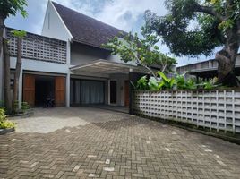 4 Bedroom House for sale in Cilandak, Jakarta Selatan, Cilandak