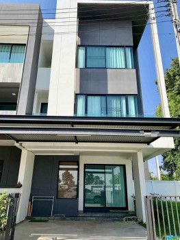 3 Bedroom Townhouse For Rent In Nong Khwai, Chiang Mai