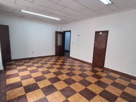 33 m² Office for sale in River View Park, Cali, Cali