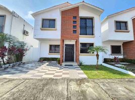 4 Habitación Villa en alquiler en Ecuador, Daule, Daule, Guayas, Ecuador