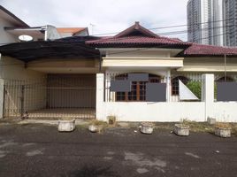3 Schlafzimmer Villa zu verkaufen in Dukuhpakis, East Jawa, Dukuhpakis