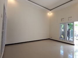 4 Bedroom House for sale in Waru, Sidoarjo, Waru