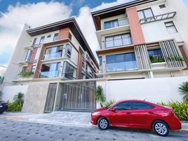 4 Bedroom Townhouse for sale in Paco, Manila, Paco