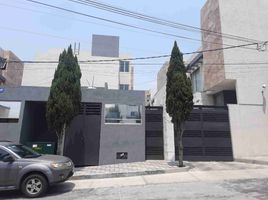 알바로 오레곤, 멕시코 시티PropertyTypeNameBedroom, 알바로 오레곤